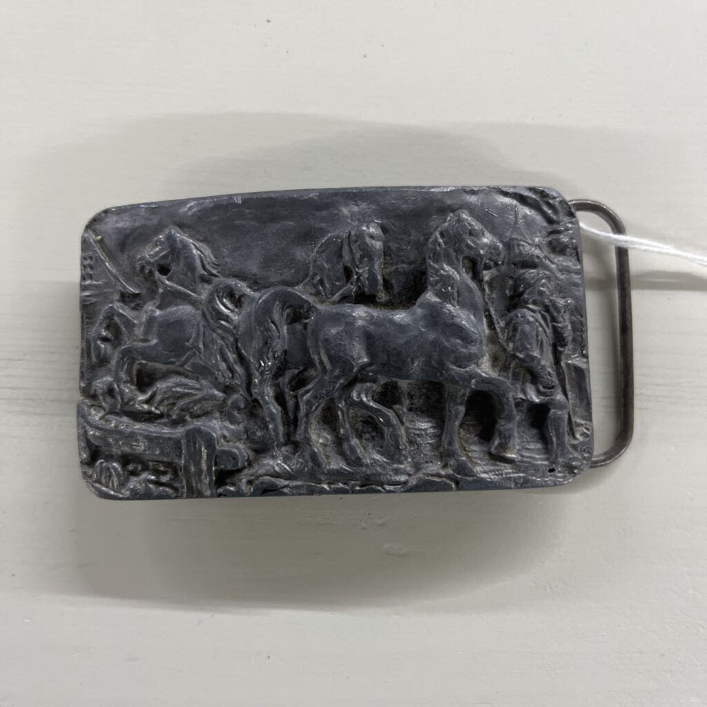 70S HORSE BELT BUCKLE