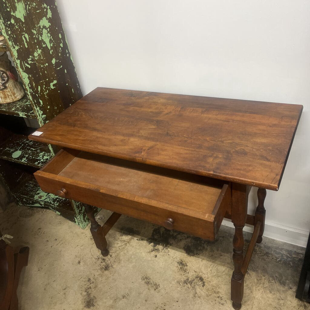 MAPLE DESK
