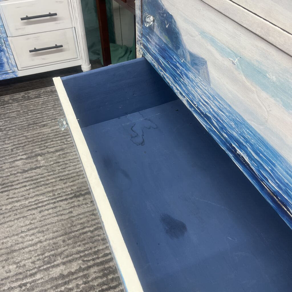 WHITE SOLID WOOD 3 DRAWER OCEAN VIEW CHEST OF DRAWERS