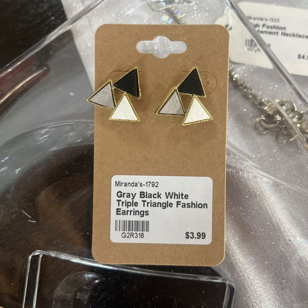GRAY BLACK WHITE TRIPLE TRIANGLE FASHION EARRINGS