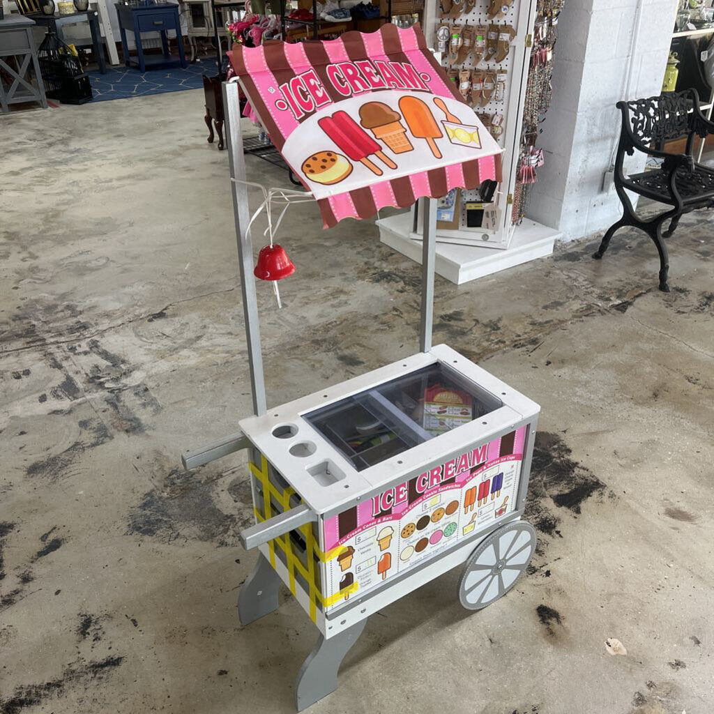 MELISSA AND DOUG WOODEN SNACK CART