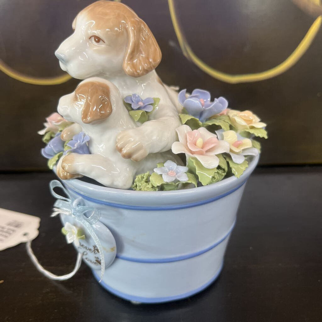 FOREVER LOVE PUPPIES IN FLOWER POT MUSIC BOX