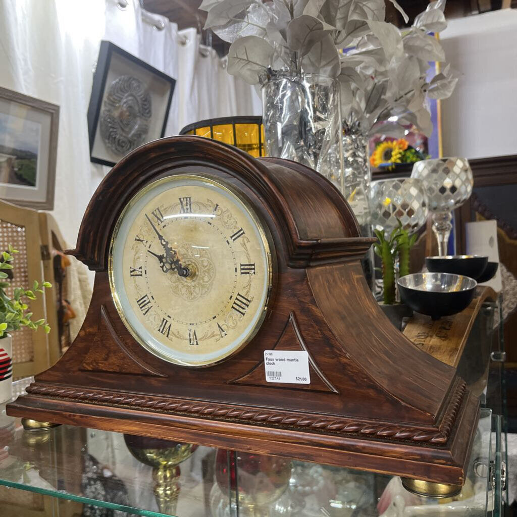 FAUX WOOD MANTLE CLOCK