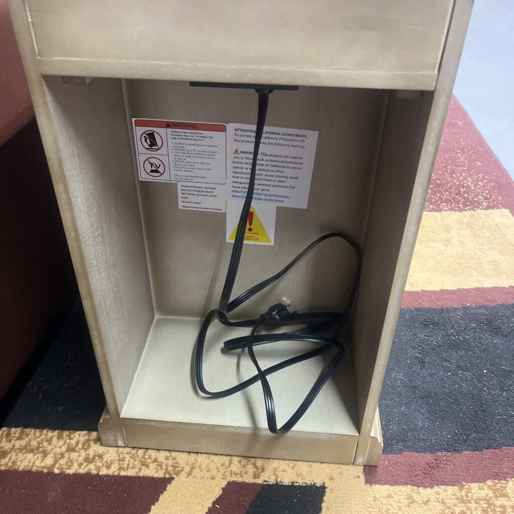 END TABLE W/ STORAGE