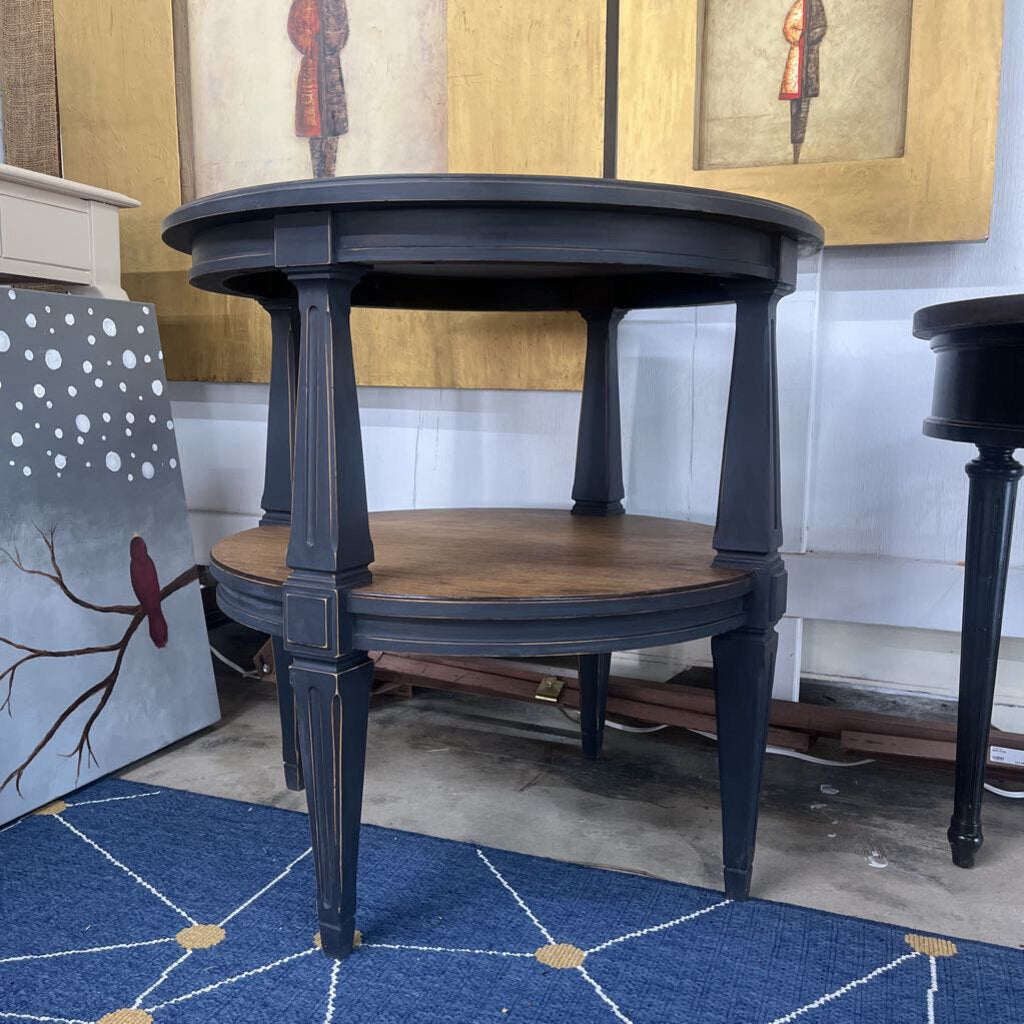 TABLE ROUND BLACK PAINT AND STAINED WOOD