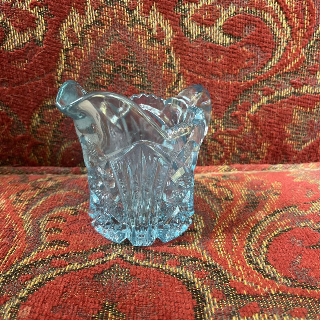 BLUE CUT GLASS XREAMER