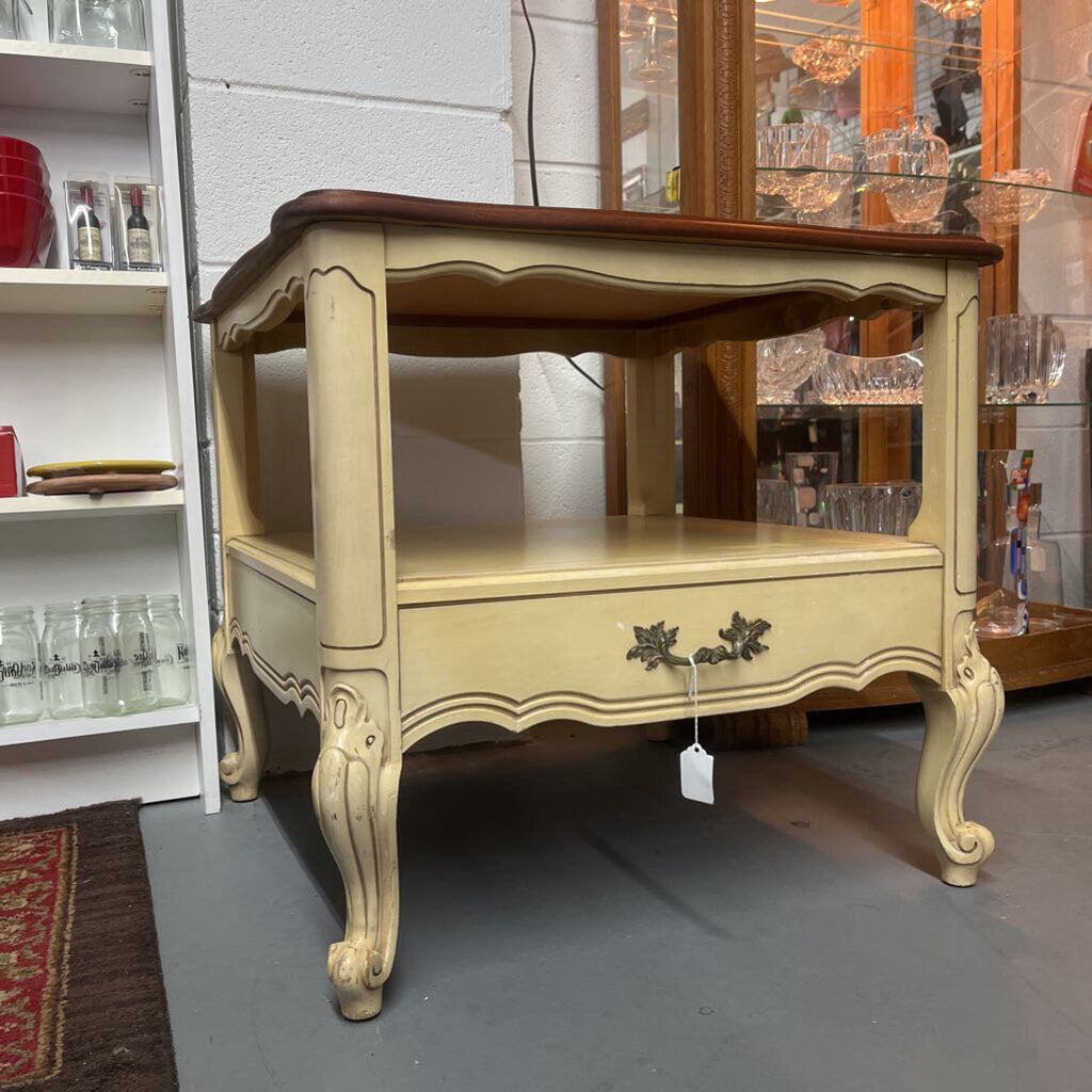 FRENCH PROVINCIAL TABLE
