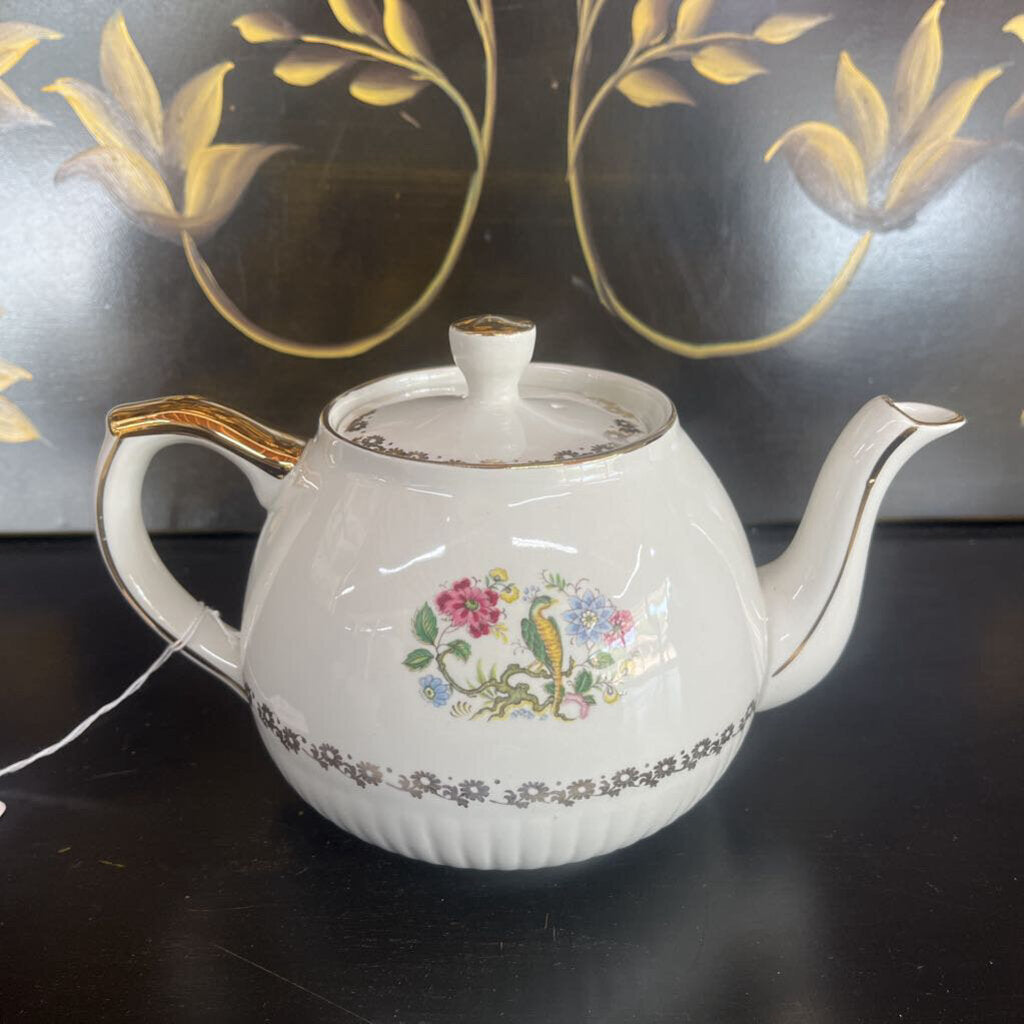ENGLISH BIRDS & FLOWERS TEA POT