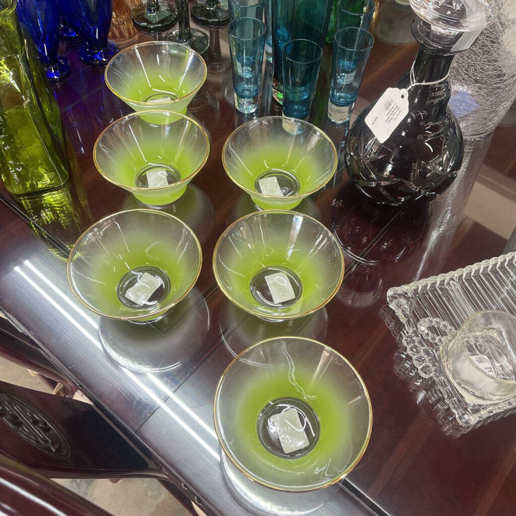 6 PC GREEN BLENDO ART GLASS BOWLS