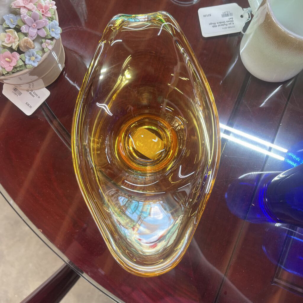 GOLDEN AMBER CURVED ENDS CANDY DISH
