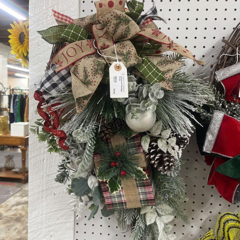 CHRISTMAS PACKAGE SWAG