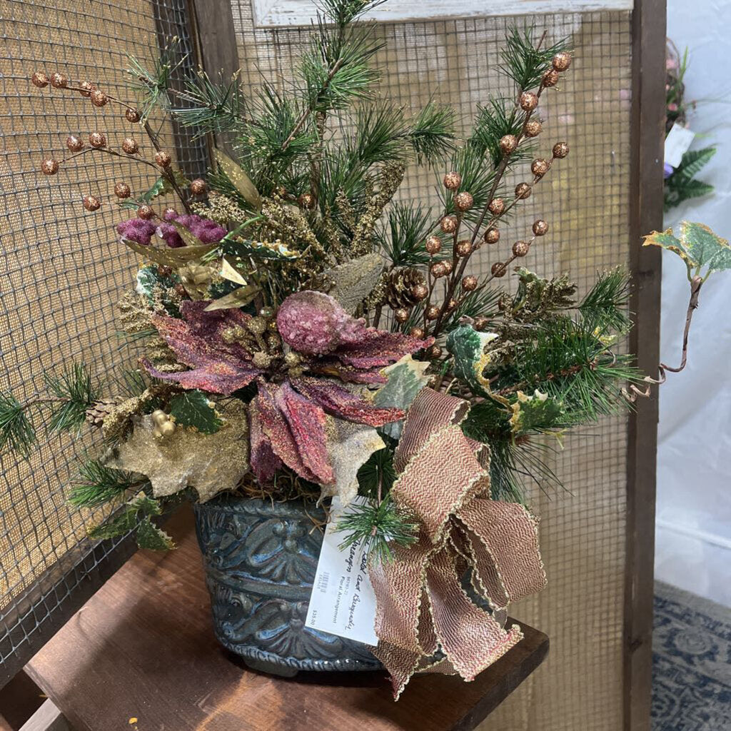FLORAL ARRANGEMENT