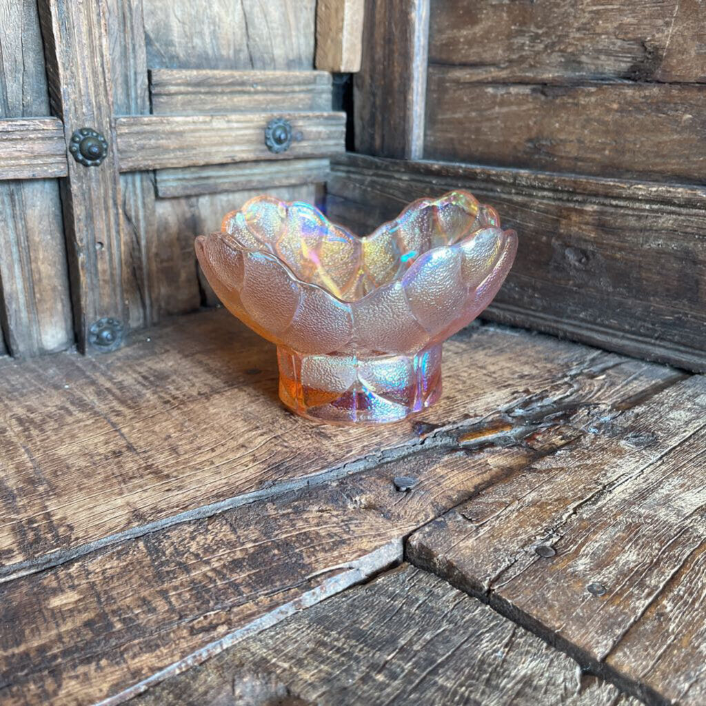 Pink Lustre Art Glass Textured Scalloped Bowl