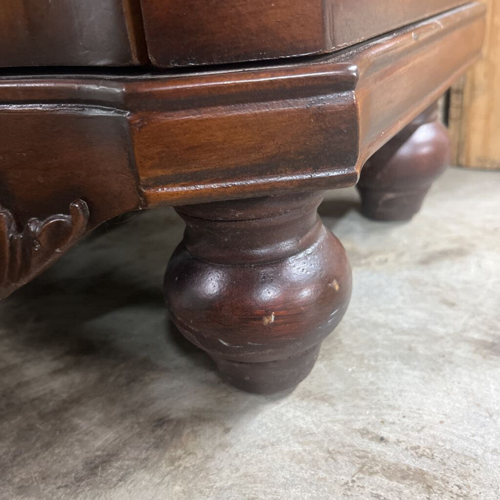 SOLID WOOD JEWELRY CABINET