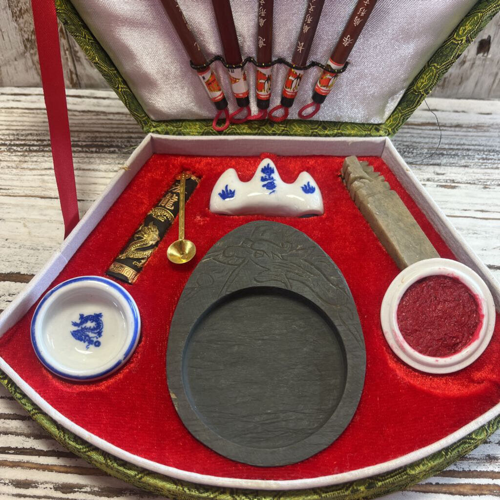 Chinese Calligraphy Set