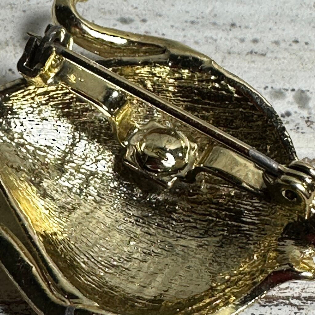 Vtg Goldtone Stylized Red Eyed Fish Brooch