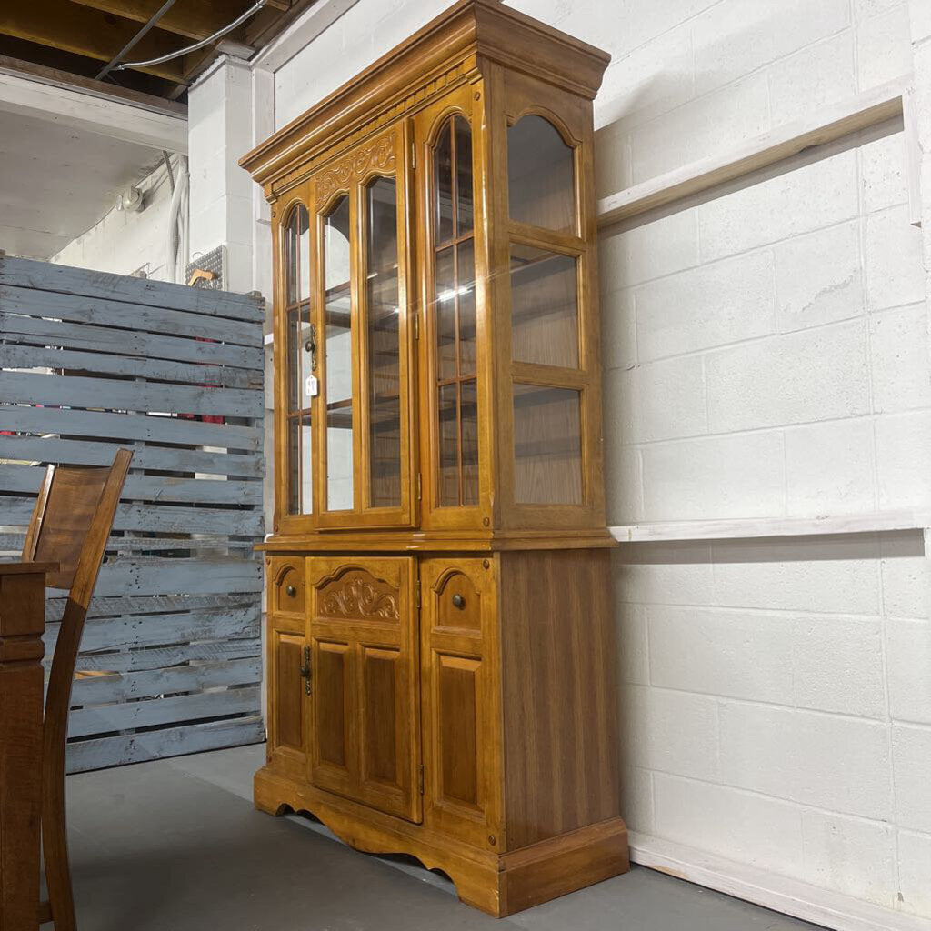 Light Wood Curio Market