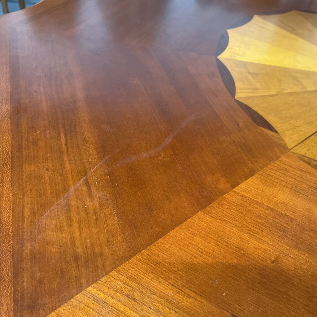 Claw Foot Dining Table w/4 Chairs