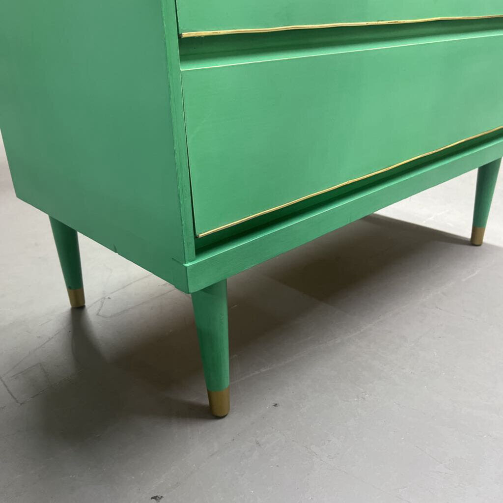 4 DRAWER MID CENTURY CHEST