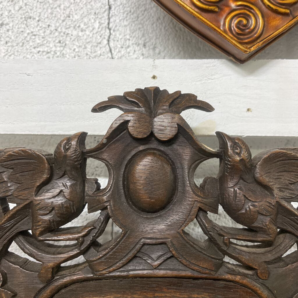 ANTIQUE OAK OLD BARLEY TWIST MIRROR