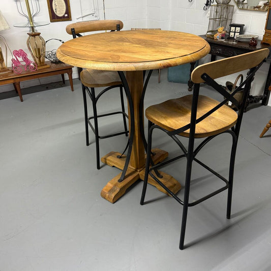 3 pc Pier 1 Bristro Table with Stools