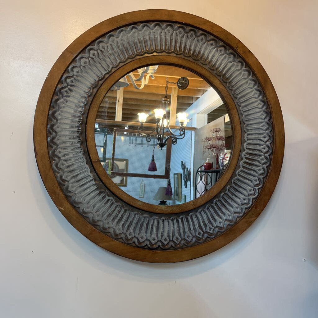 METAL AND WOOD MIRROR