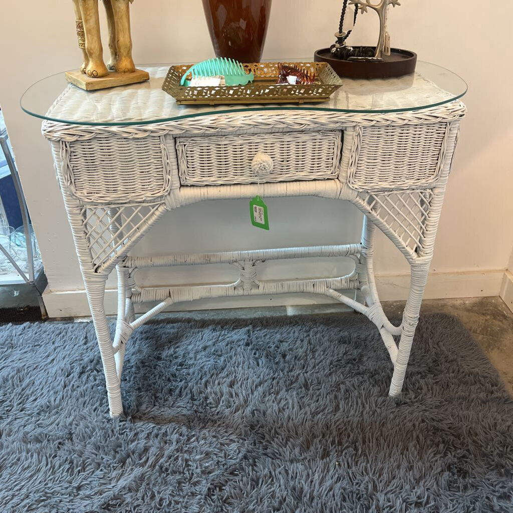 WHITE WICKER DESK WITH GLASS TOP