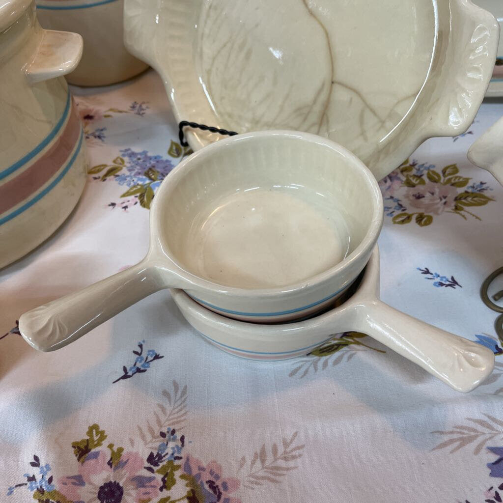 VINTAGE MCCOY POTTERY FRENCH ONION HANDLED SOUP BOWL -PAIR