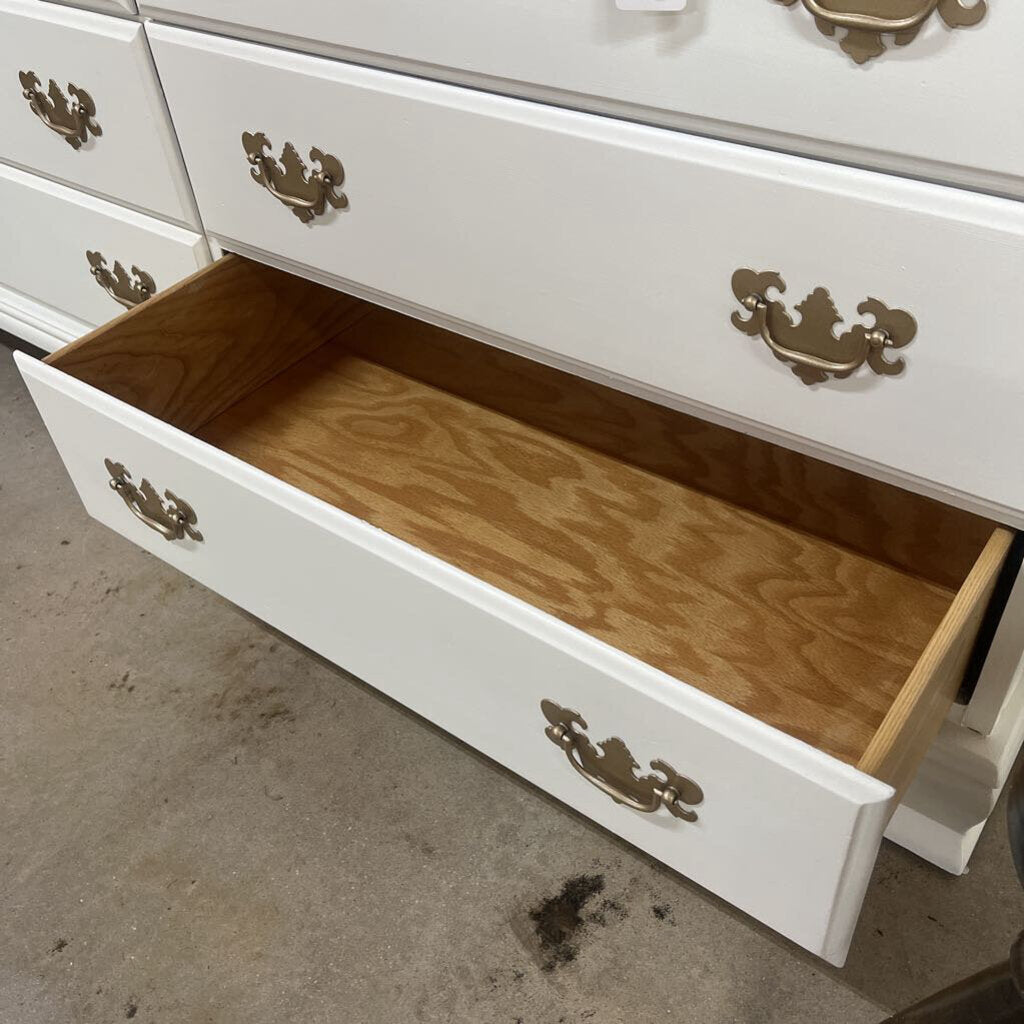 Solid Wood White 9 Drawer Dresser