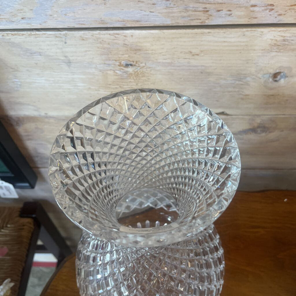 Diamond Point Countess Bouquet Crystal Vase