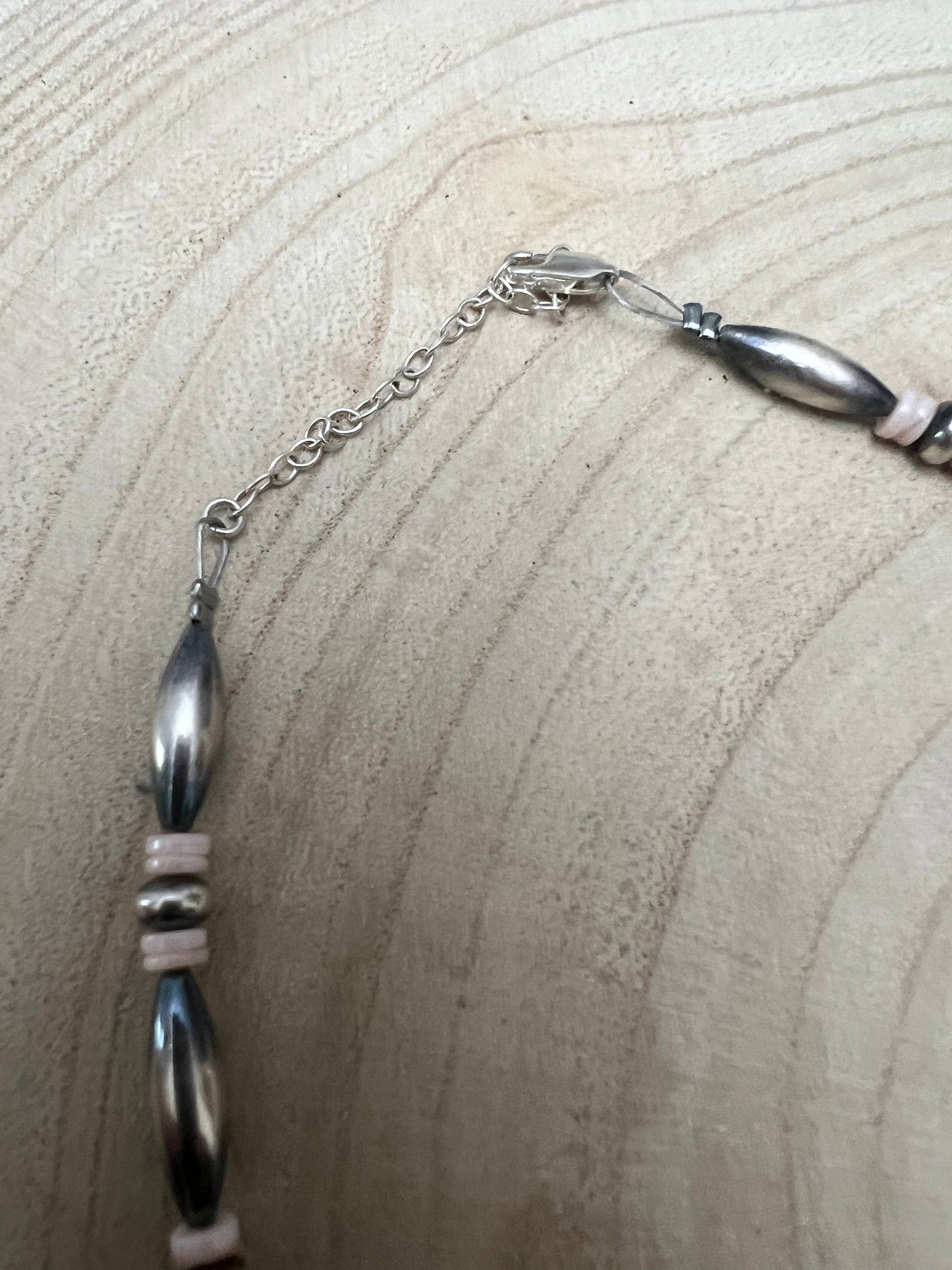 Torpedo choker Sterling Silver Pearls and pink conch