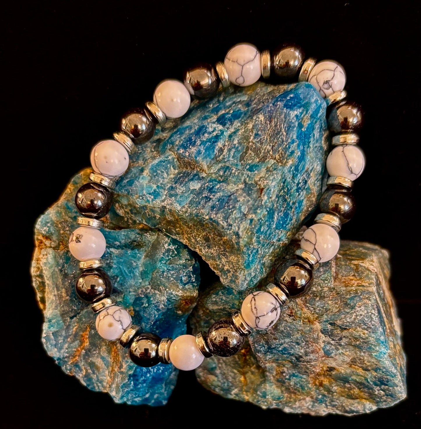 WHITE TURQUOISE & HEMATITE ENERGY PROTECTION BRACELET – 8MM BEADS FOR MEDIUM WRISTS