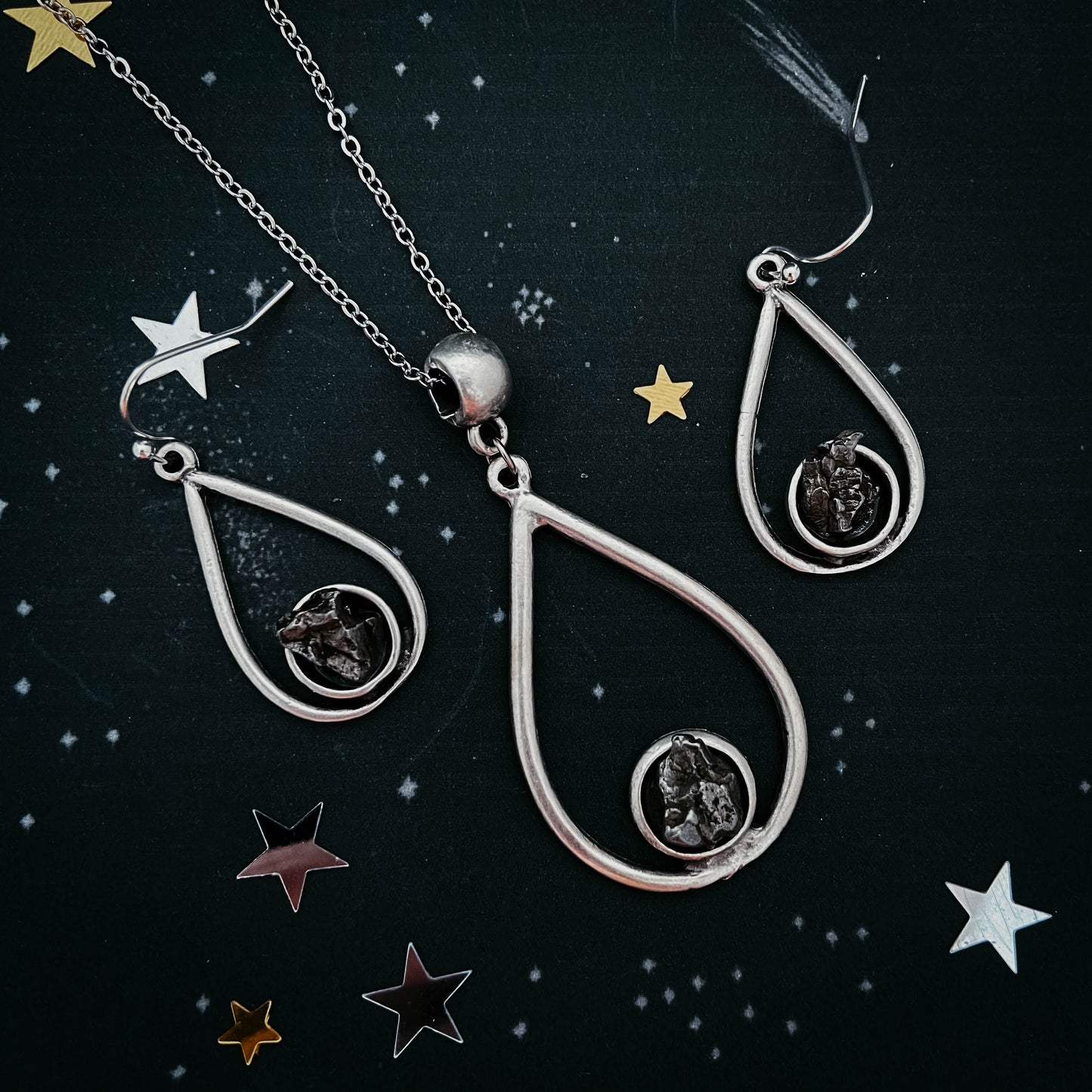METEORITE JEWELRY SET - TEARDROP NECKLACE AND EARRINGS