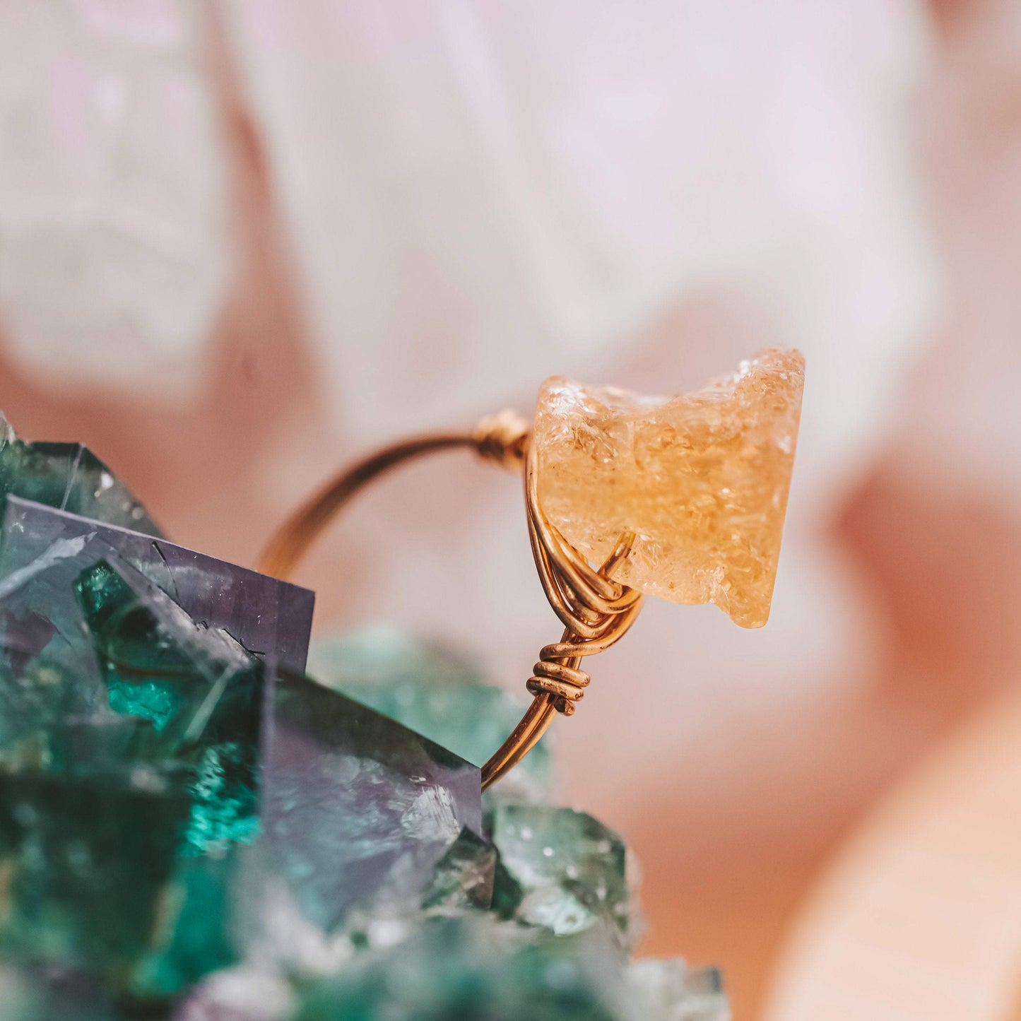 LARGE CITRINE STONE RING