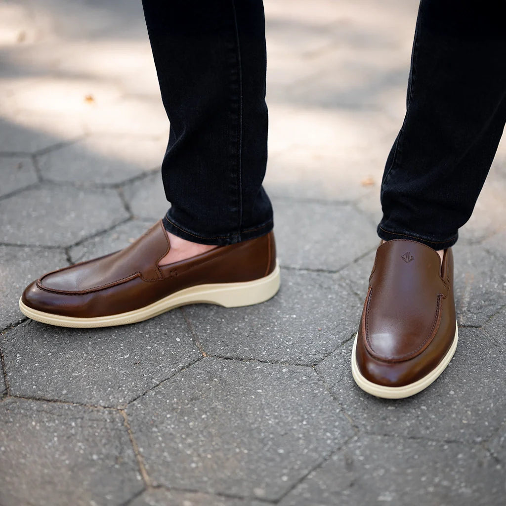THE LOAFER (CHESTNUT & CREAM)