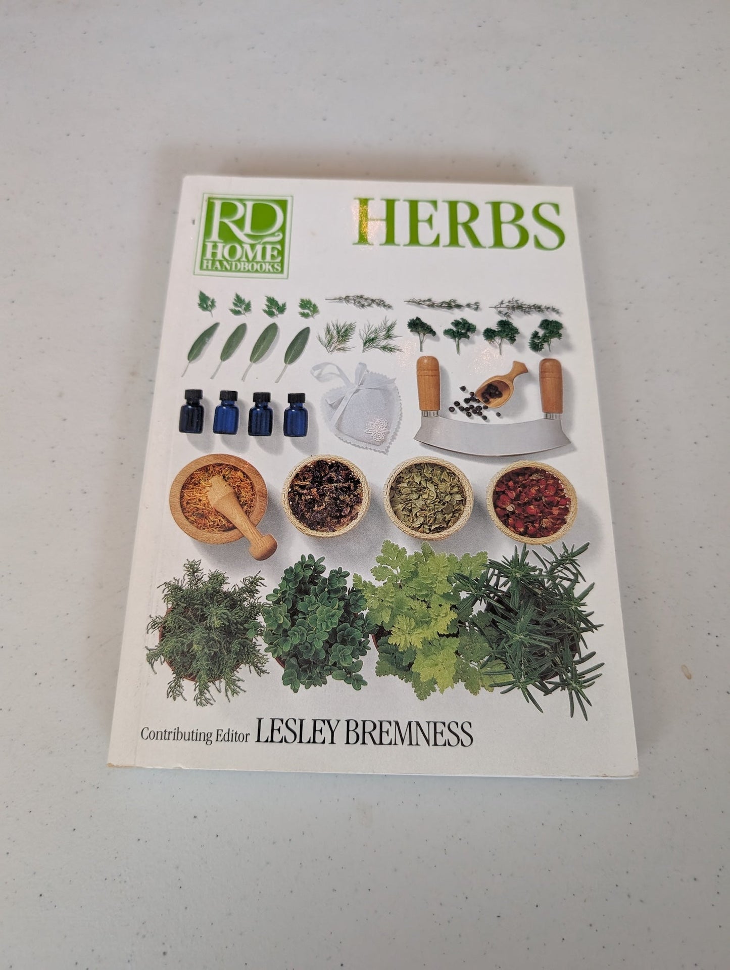 HERBS - RD HOME HANDBOOKS - LESLEY BREMNESS