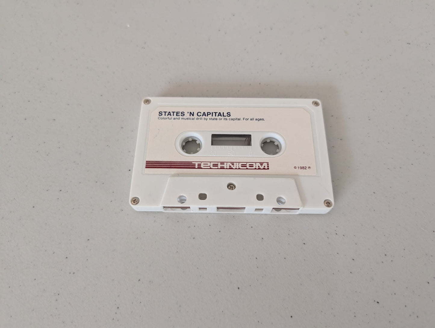 STATES 'N CAPITALS COLORFUL AND MUSICAL DRILL BY STATE OR ITS CAPITAL. FOR ALL AGES. COMMODORE VIC-20