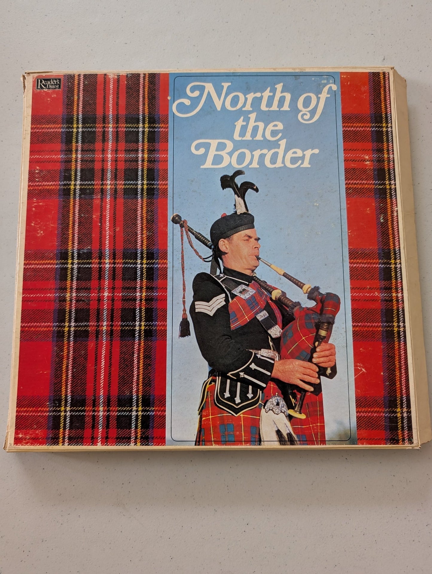 NORTH OF THE BORDER 7 LP BOX SET 1970S READERS DIGEST 02595(VINYL RECORD LP ALBUM)