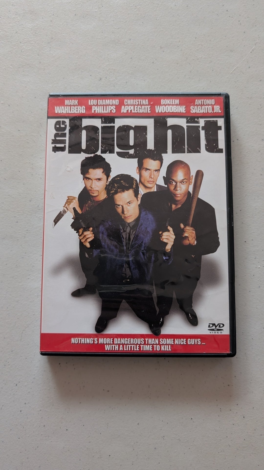 The Big Hit (DVD, 1998, R) Mark Wahlberg, Lou Diamond Phillips, Christina Applegate, Bokeem Woodbine, Antonio Sabato Jr.