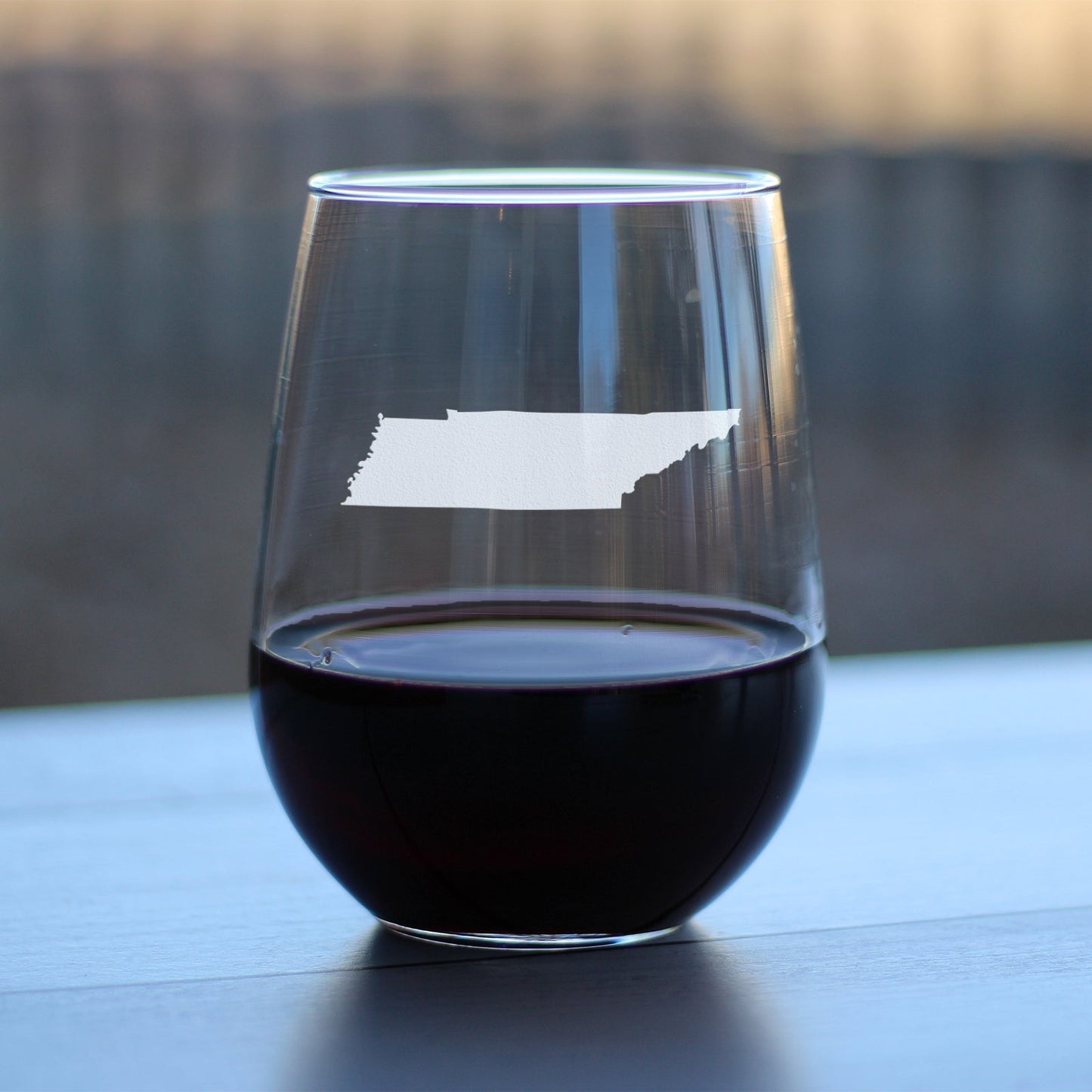 TENNESSEE STATE OUTLINE STEMLESS WINE GLASS - STATE THEMED DRINKING DECOR AND GIFTS FOR TENNESSEAN WOMEN & MEN - LARGE 17 OZ GLASSES