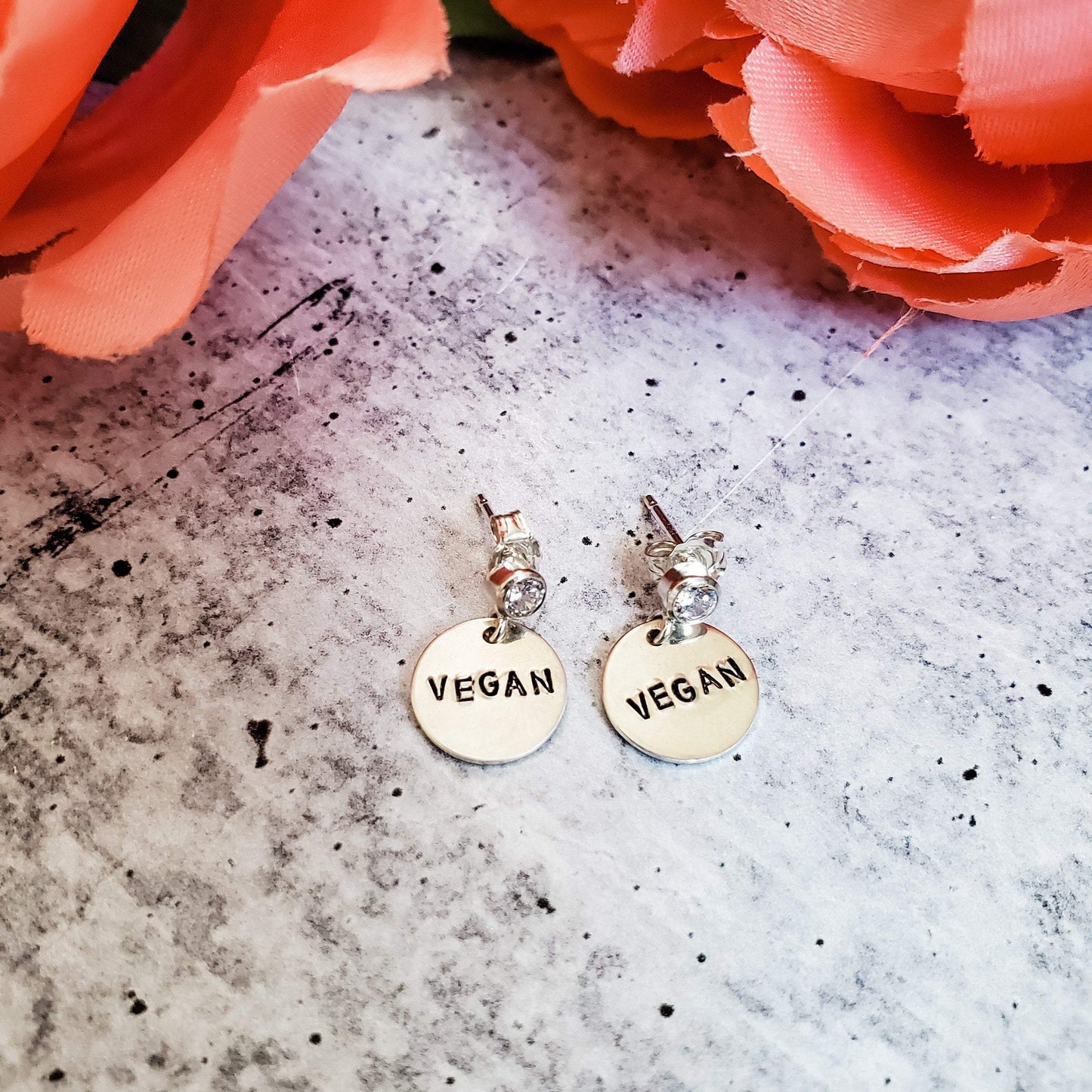 VEGAN CRYSTAL STUD EARRINGS