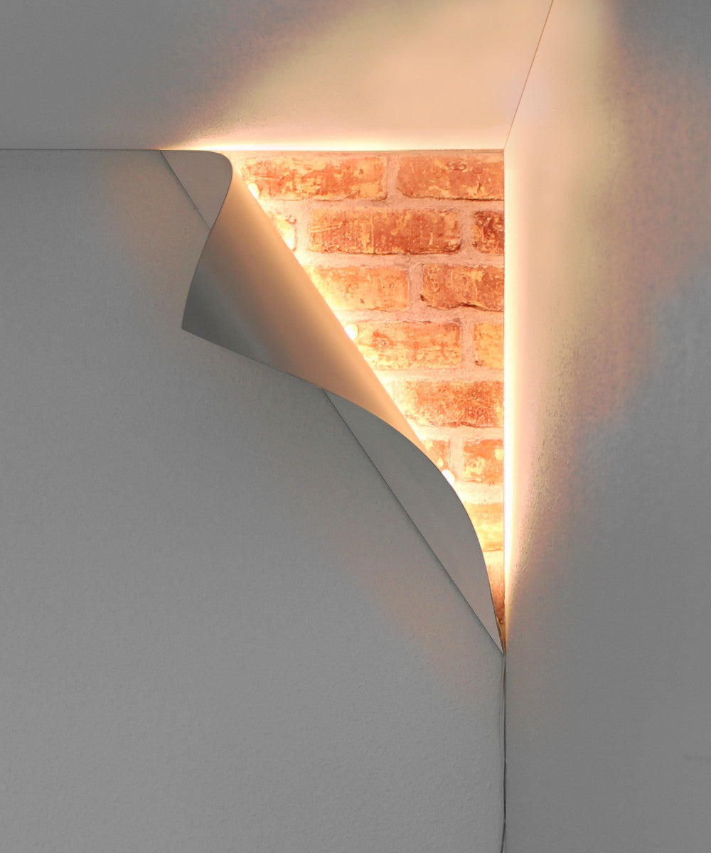 18H BIG REVEAL LED CORNER LIGHT WHITE CURVED METAL