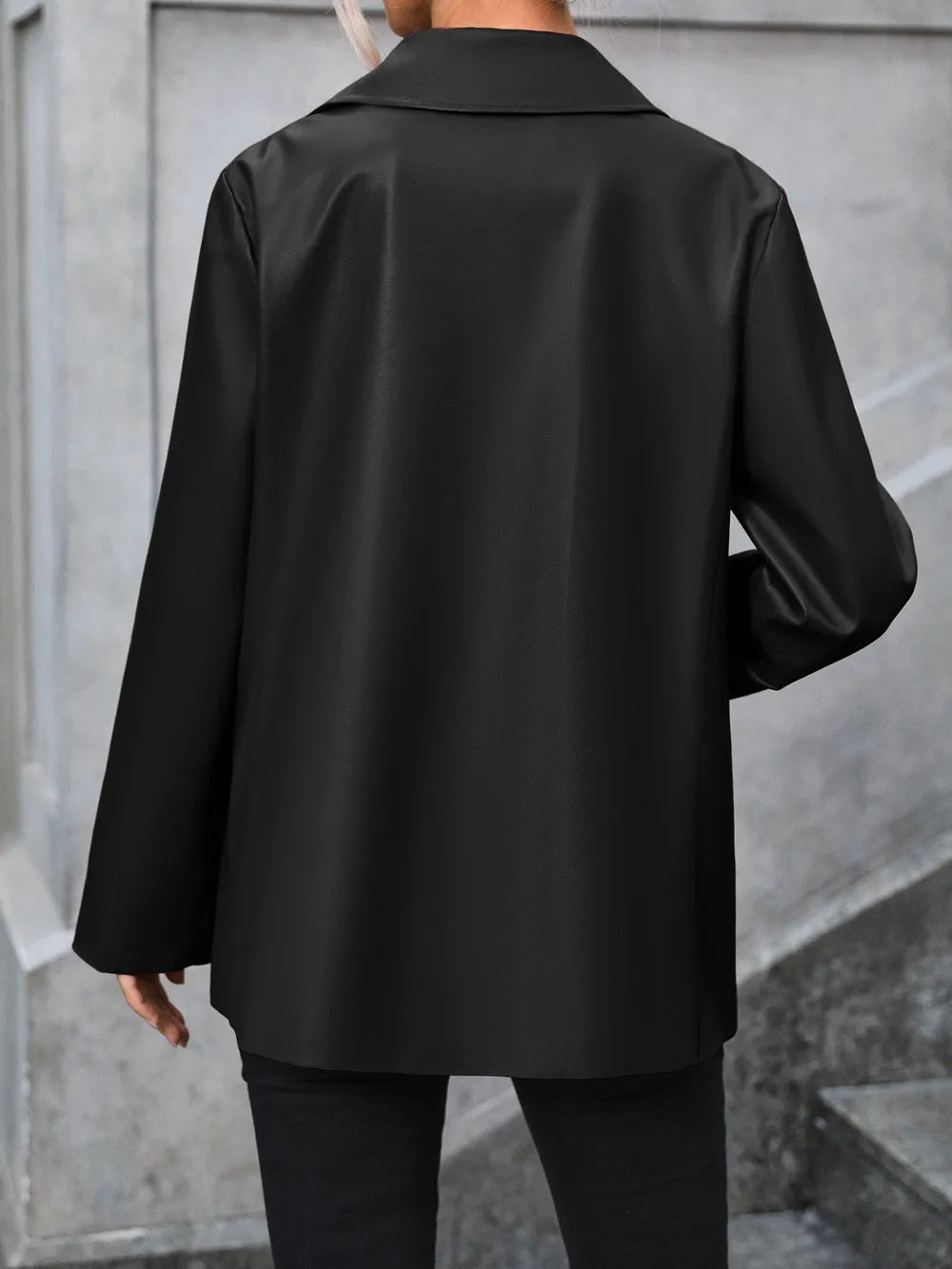 IVY LANE POCKETED BUTTON UP COLLARED NECK BLAZER