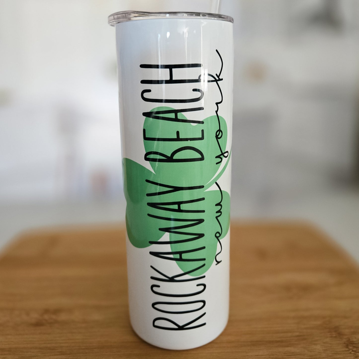 ST. PATRICK'S DAY HEART SHAMROCK CUSTOM WATER BOTTLE