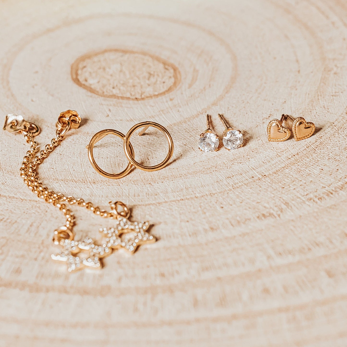 MAGEN DAVID CRYSTAL STATEMENT DROP EARRINGS