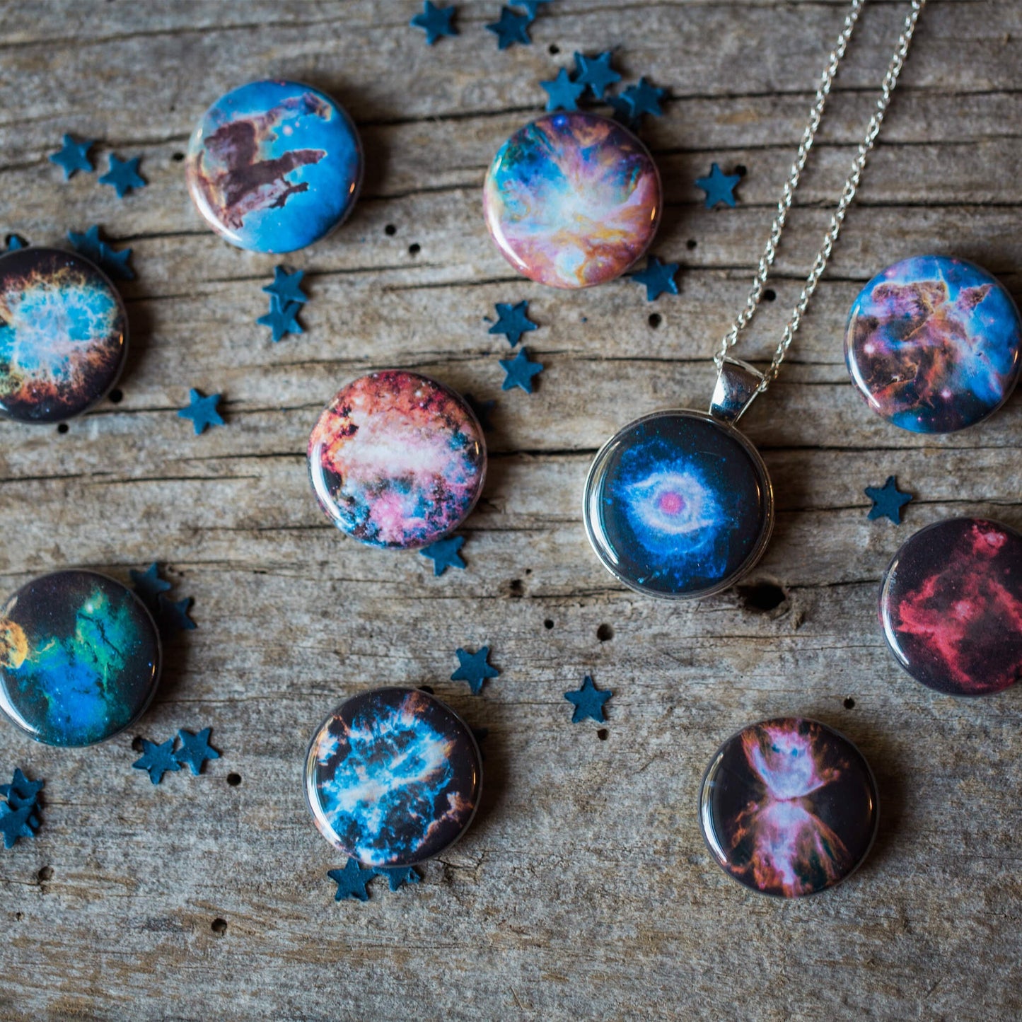 INTERCHANGEABLE NEBULA NECKLACE