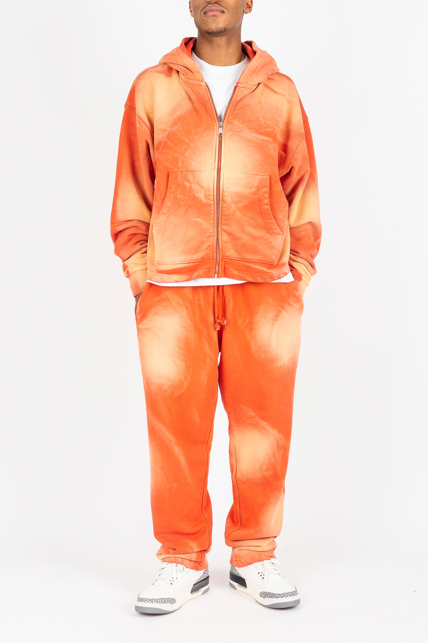 042 CLOTHING SUN-DRIED ZIP UP AND SWEATPANTS SET