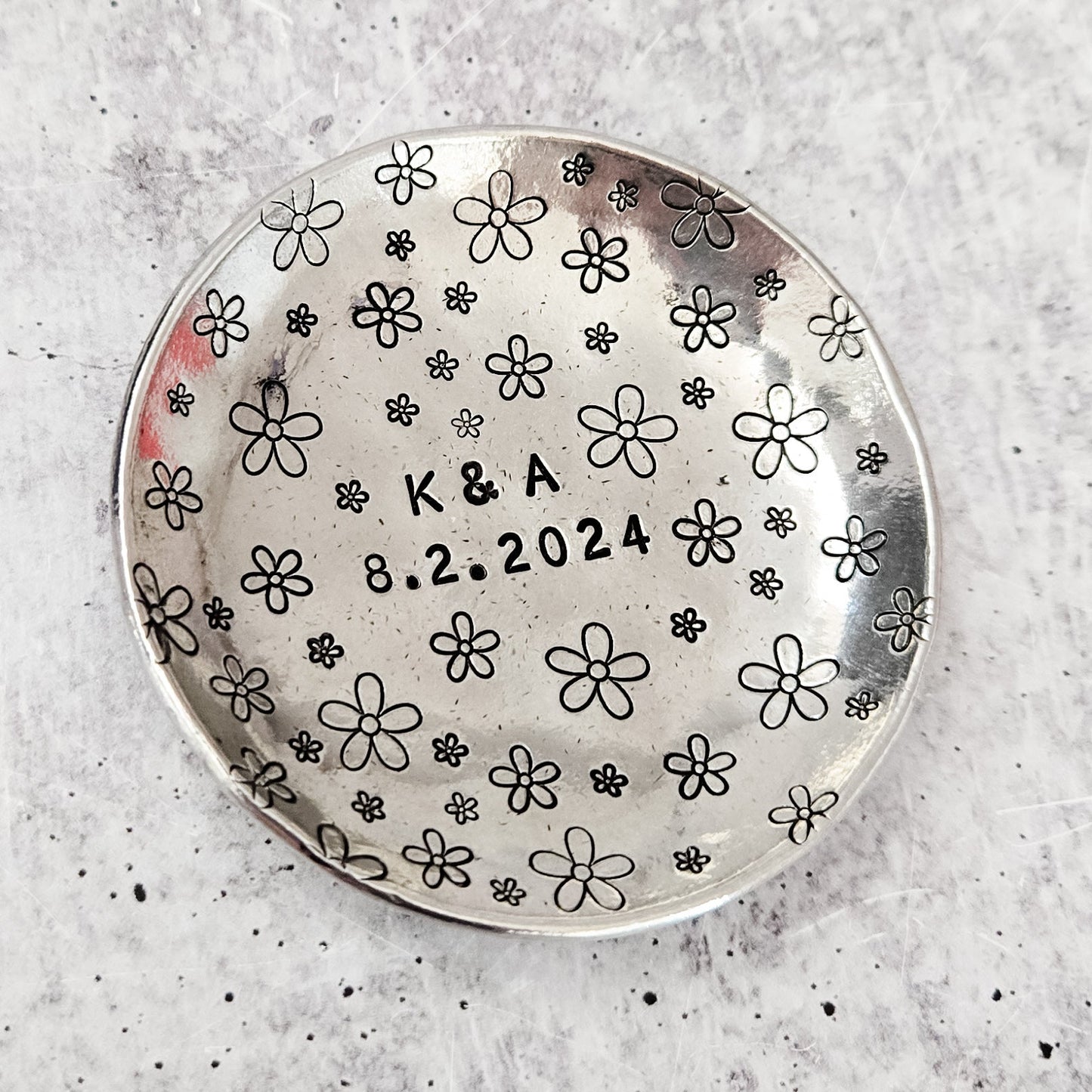 DAISY PEWTER RING DISH