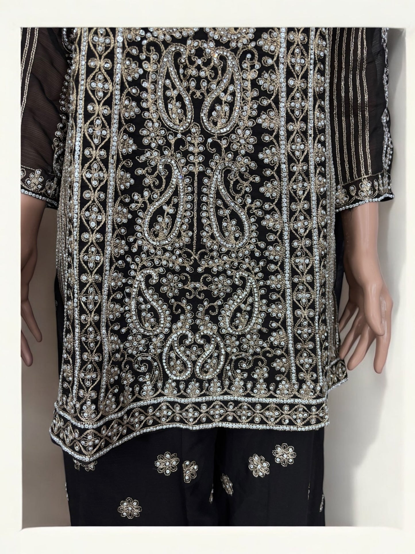 BLACK TRADITIONAL DESIGNER SHARARA SALWAR KAMEEZ SUIT - ETHNIC WEAR FOR WOMEN - 206