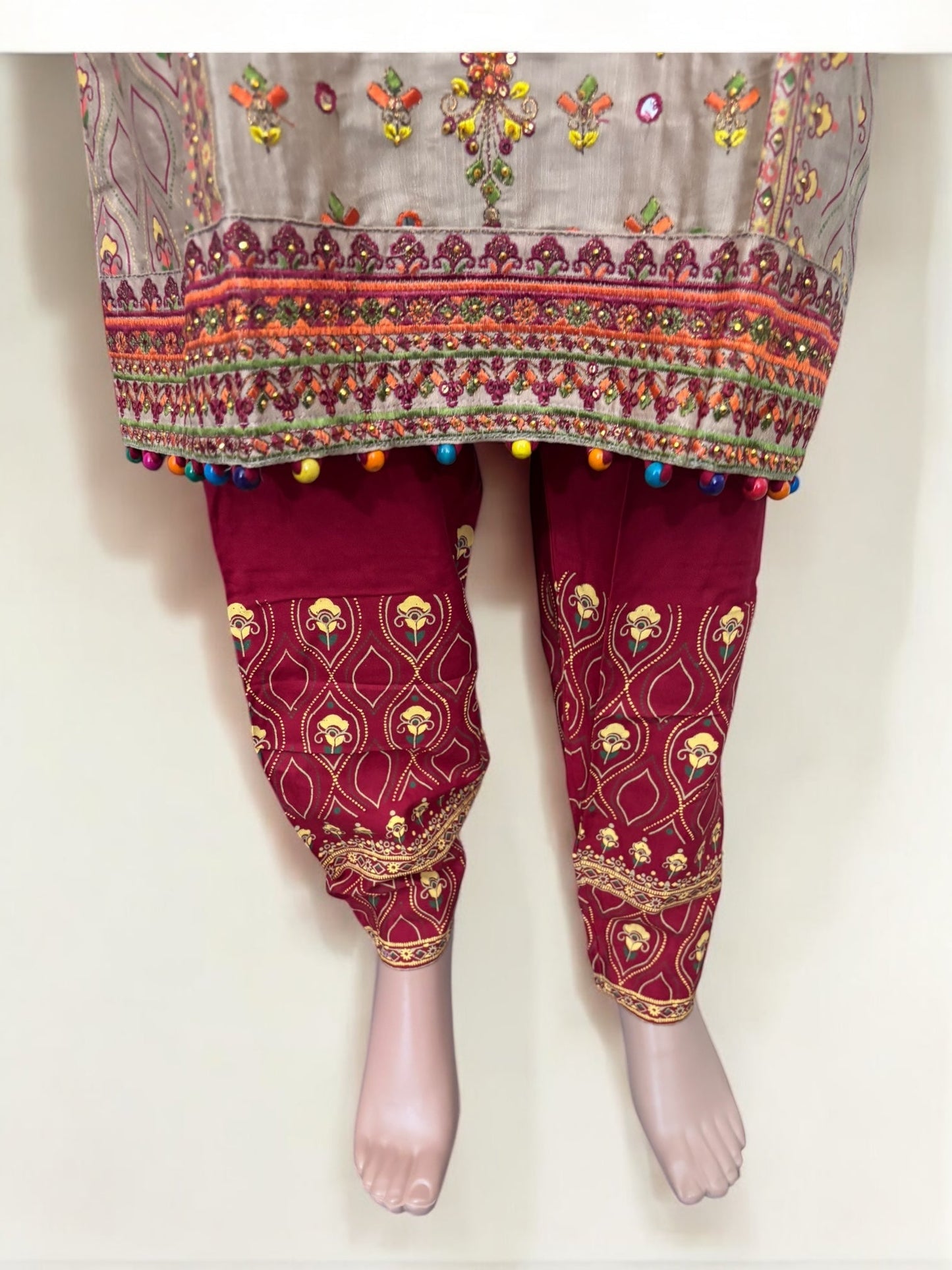 TRADITIONAL COTTON DESIGNER SALWAR KAMEEZ SUIT - ETHNIC WEAR FOR WOMEN - 218